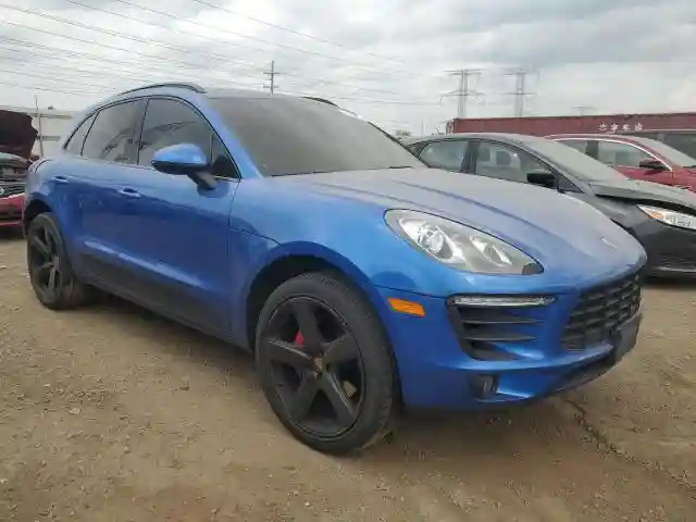 WP1AB2A51GLB53739 2016 PORSCHE MACAN-3