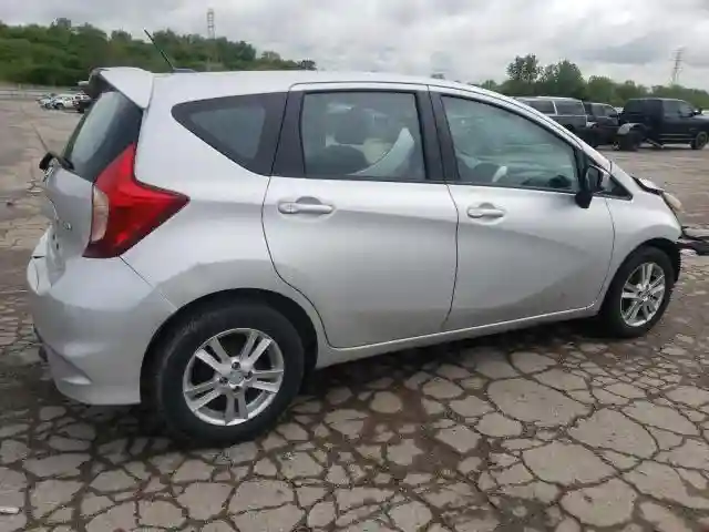 3N1CE2CP3HL365468 2017 NISSAN VERSA-2