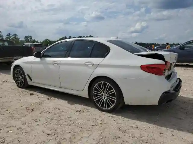 WBAJE5C34HG915989 2017 BMW 5 SERIES-1