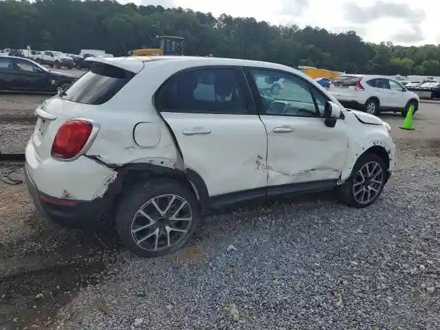 ZFBCFXCB2JP678231 2018 FIAT 500-2