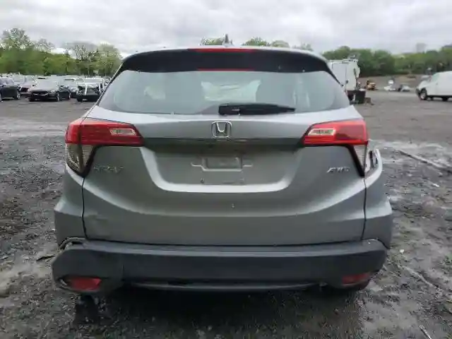 3CZRU6H35KM743664 2019 HONDA HR-V-5