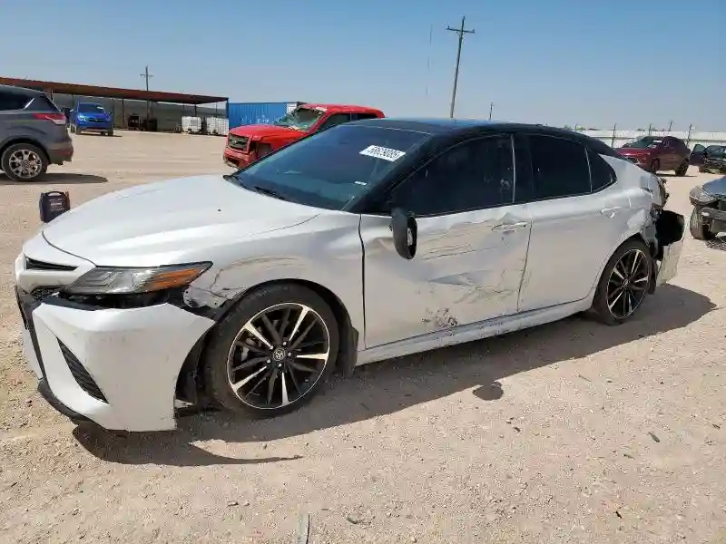 4T1B61HK2JU039097 2018 TOYOTA CAMRY-0