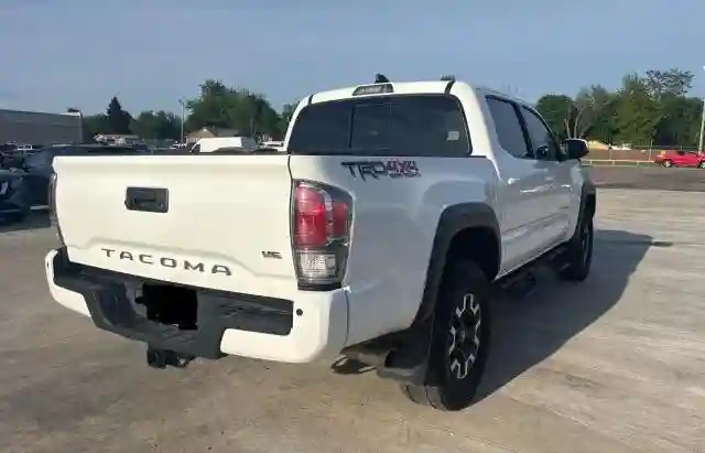 3TYCZ5AN3MT029204 2021 TOYOTA TACOMA-2