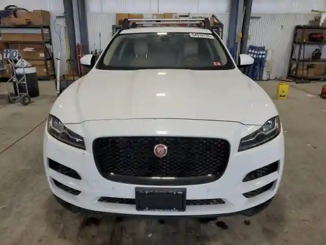SADCK2BN4HA088766 2017 JAGUAR F-PACE-4