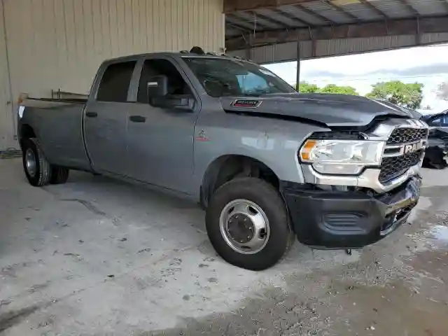 3C63RRGL5RG155781 2024 RAM 3500-3