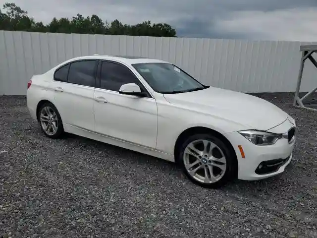 WBA8B9C58JEE83282 2018 BMW 3 SERIES-3
