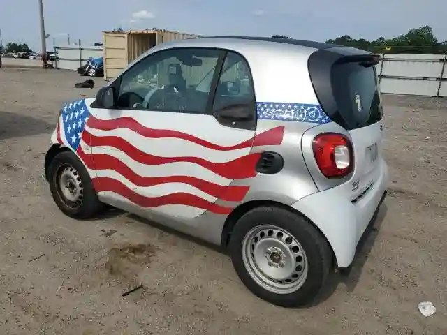 WMEFJ5DA2GK140588 2016 SMART FORTWO-1
