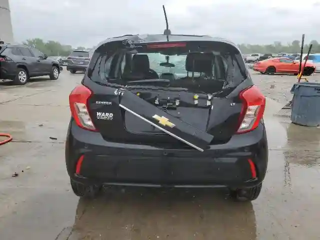 KL8CF6SA8HC745246 2017 CHEVROLET SPARK-5