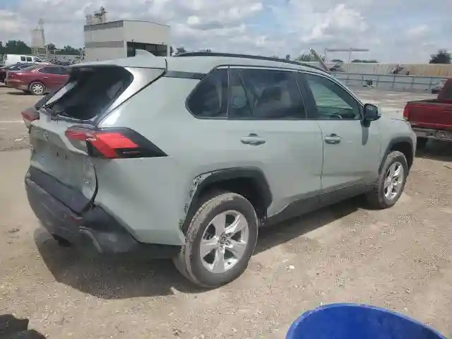 2T3W1RFV3MW118530 2021 TOYOTA RAV4-2