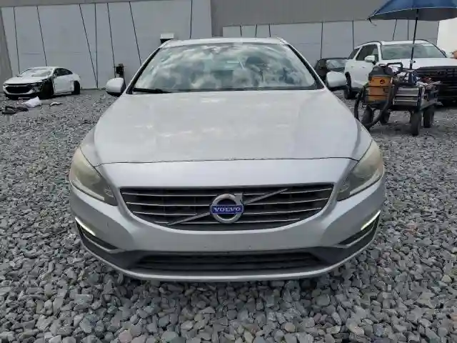 YV140MEK5G1290897 2016 VOLVO V60-4