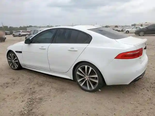 SAJAF4FX9KCP51339 2019 JAGUAR XE-1