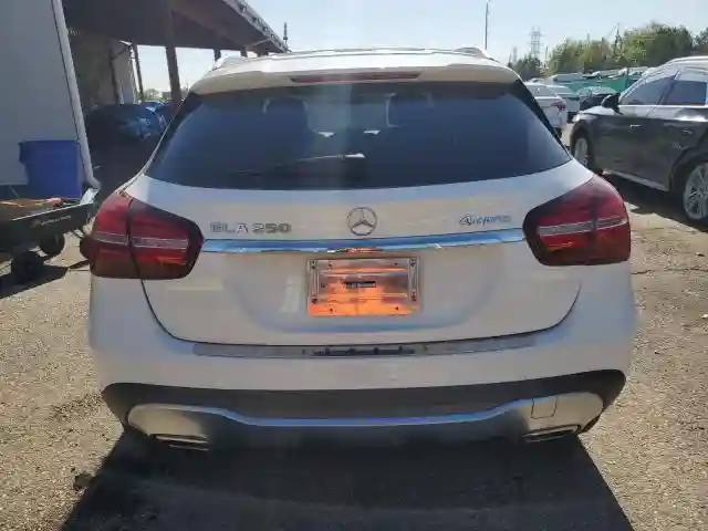 WDCTG4GB8KJ549895 2019 MERCEDES-BENZ GLA-CLASS-5