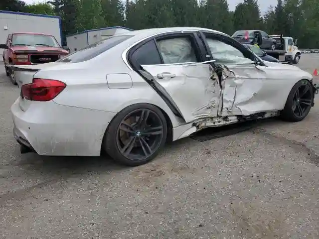 WBA8B3G58GNT91876 2016 BMW 3 SERIES-2