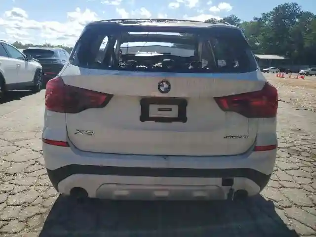 5UXTR7C56KLR50205 2019 BMW X3-5
