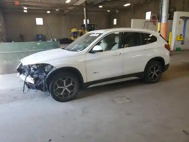WBXHT3C36H5F75824 2017 BMW X1-0