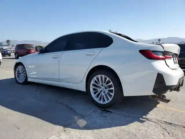 3MW69FF08P8D73326 2023 BMW 3 SERIES-1