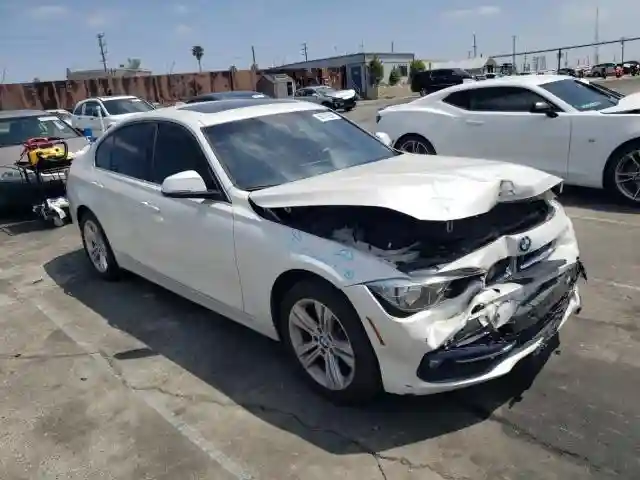 WBA8B9G55HNU49110 2017 BMW 3 SERIES-3