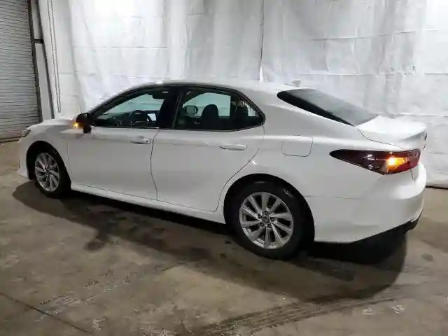 4T1R11AKXMU607673 2021 TOYOTA CAMRY-1