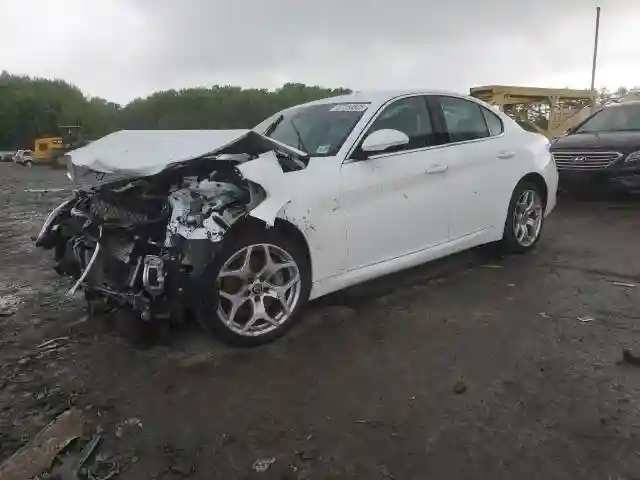 ZARFANBN5L7635942 2020 ALFA ROMEO GIULIA-0