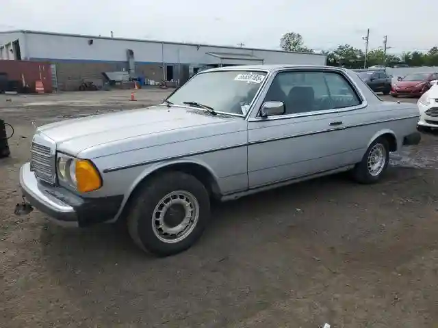 WDBAB53A2CB000735 1982 MERCEDES-BENZ 300-CLASS-0