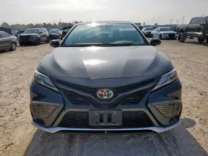 4T1K61AK5MU556117 2021 TOYOTA CAMRY-4