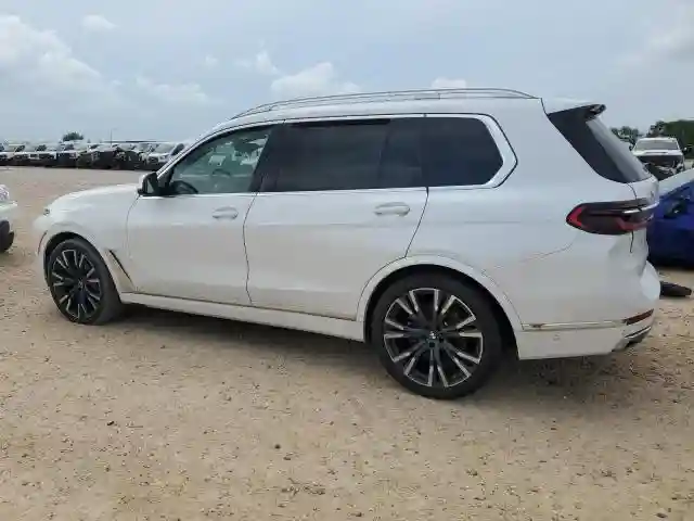 5UX23EM04R9S33099 2024 BMW X7-1