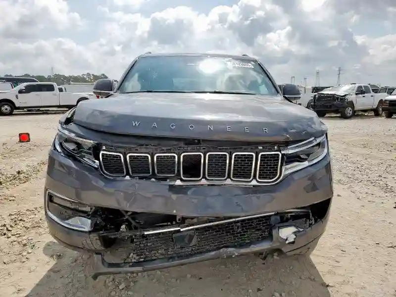 1C4SJVDT5NS178893 2022 JEEP WAGONEER-4