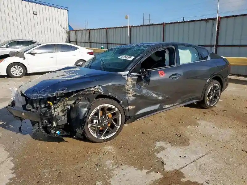 3KPFW4DE1SE098567 2025 KIA K4 GT LINE-0