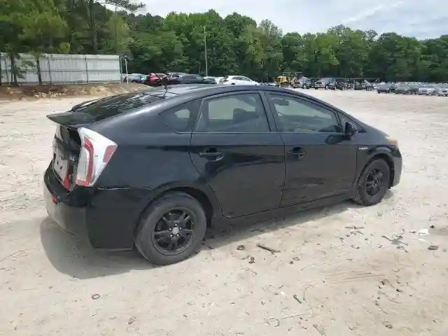 JTDKN3DU3F0407408 2015 TOYOTA PRIUS-2