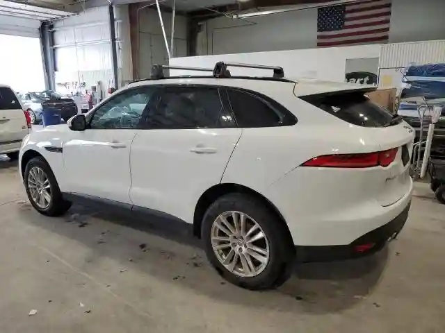 SADCK2BN4HA088766 2017 JAGUAR F-PACE-1