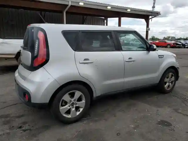 KNDJN2A25J7580940 2018 KIA SOUL-2