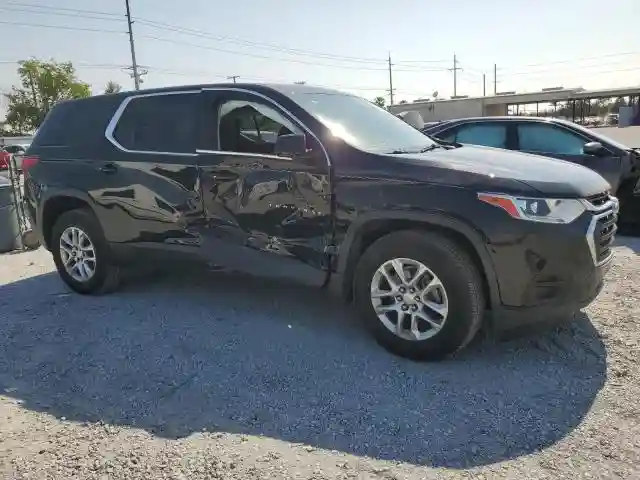 1GNERFKW0JJ132193 2018 CHEVROLET TRAVERSE-3