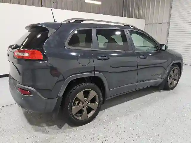 1C4PJLCB4GW256675 2016 JEEP GRAND CHEROKEE-2