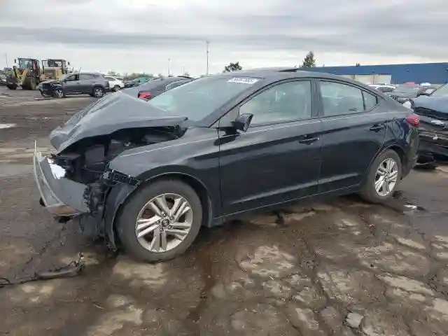 5NPD84LFXKH457065 2019 HYUNDAI ELANTRA-0