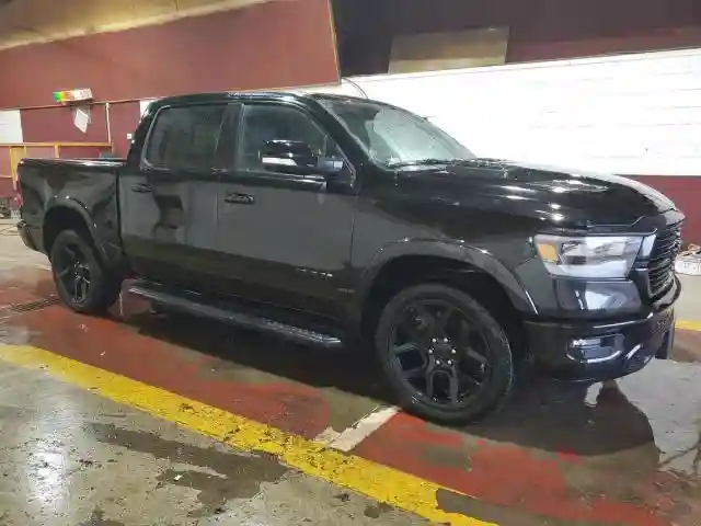 1C6SRFJT1NN141364 2022 RAM 1500-3
