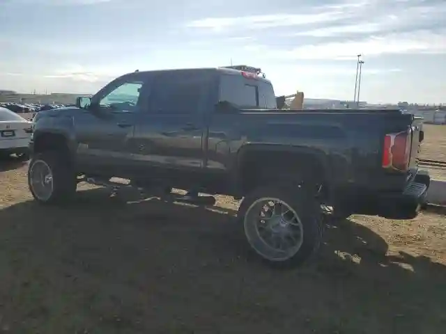 3GTU2NEC4HG518549 2017 GMC SIERRA-1
