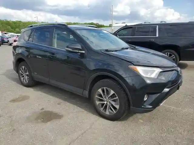 JTMRJREV6GD013724 2016 TOYOTA RAV4-3