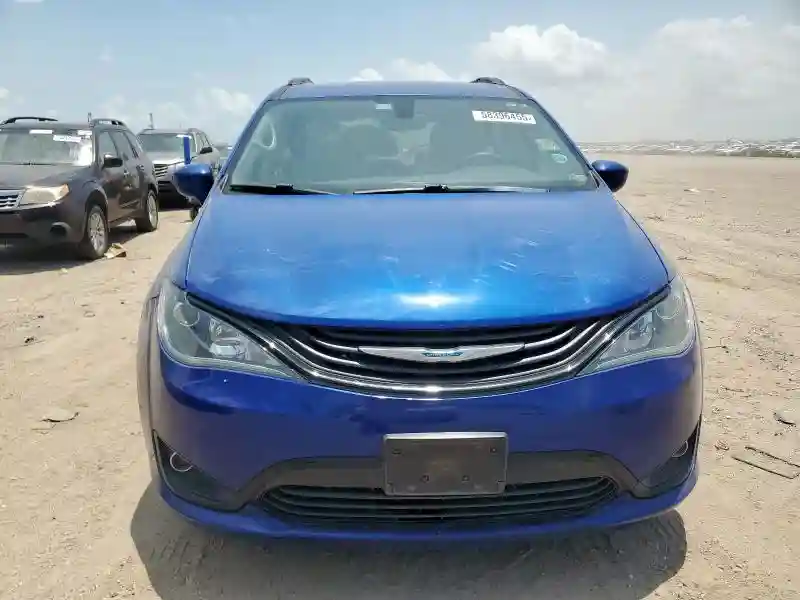 2C4RC1H75JR318290 2018 CHRYSLER PACIFICA-4