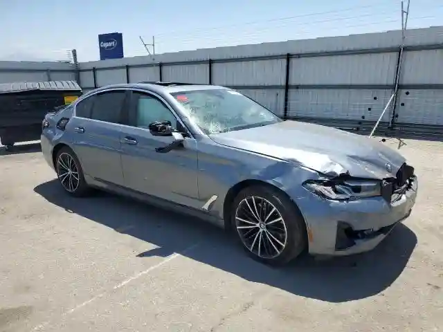 WBA53BH08MWX08381 2021 BMW 5 SERIES-3
