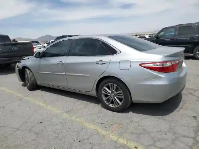 4T1BF1FK2HU651989 2017 TOYOTA CAMRY-1