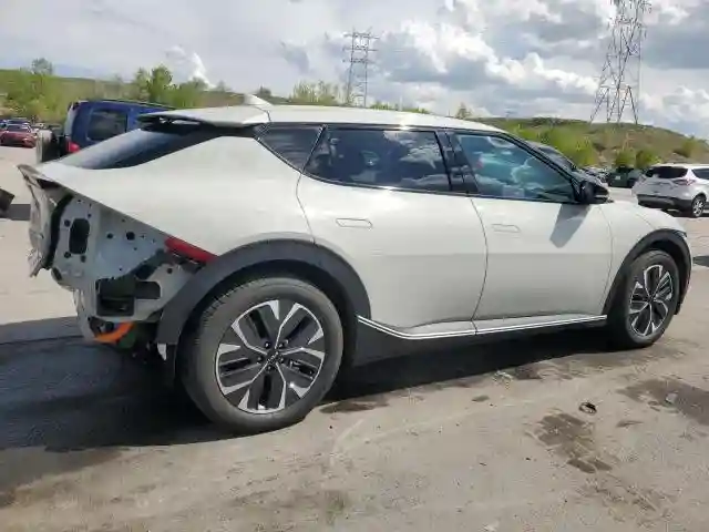 KNDC3DLC4R5214832 2024 KIA EV6 LIGHT-2