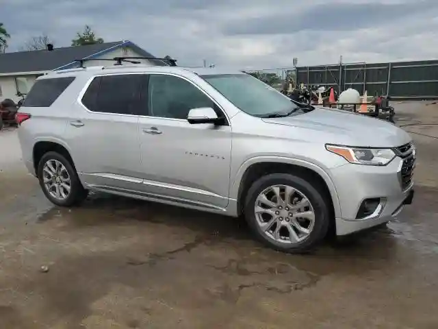 1GNERKKW2JJ271220 2018 CHEVROLET TRAVERSE-3
