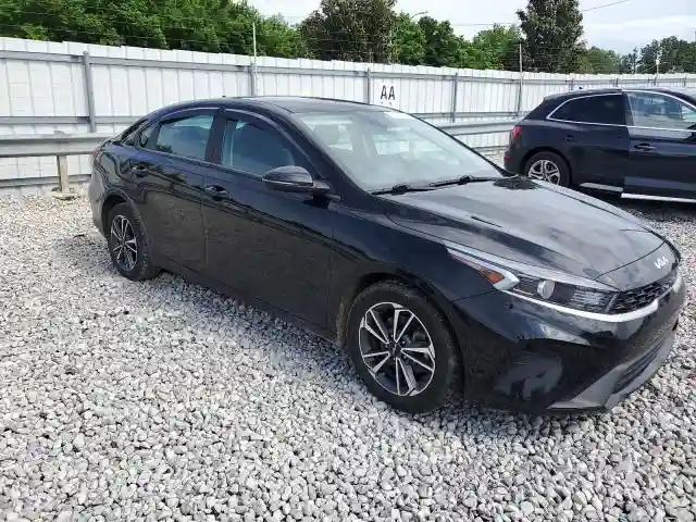 3KPF24AD0PE631426 2023 KIA FORTE-3