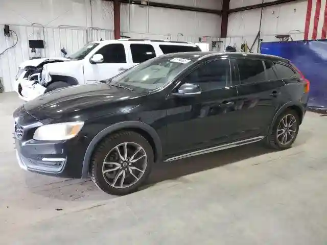 YV4612HK9G1003635 2016 VOLVO V60-0