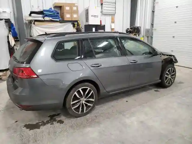 3VW017AU7HM530074 2017 VOLKSWAGEN GOLF-2