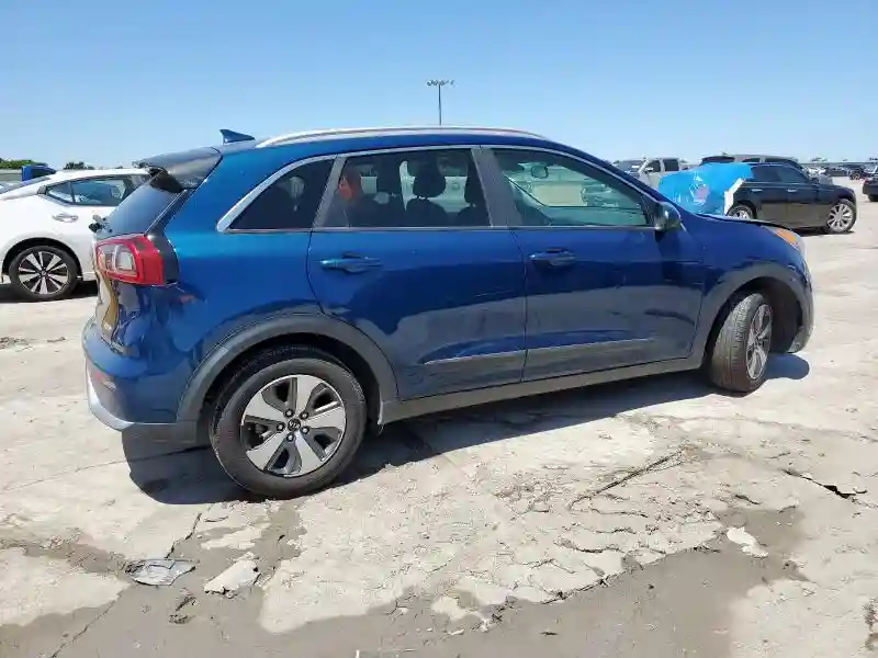 KNDCB3LC7K5231269 2019 KIA NIRO-2