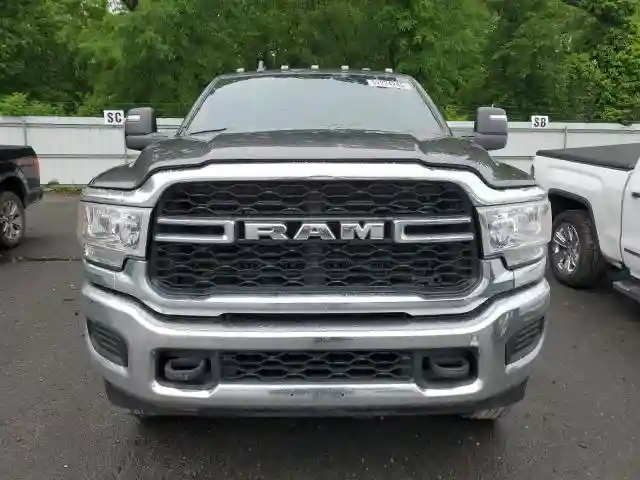 3C6UR5HL9RG103078 2024 RAM 2500-4