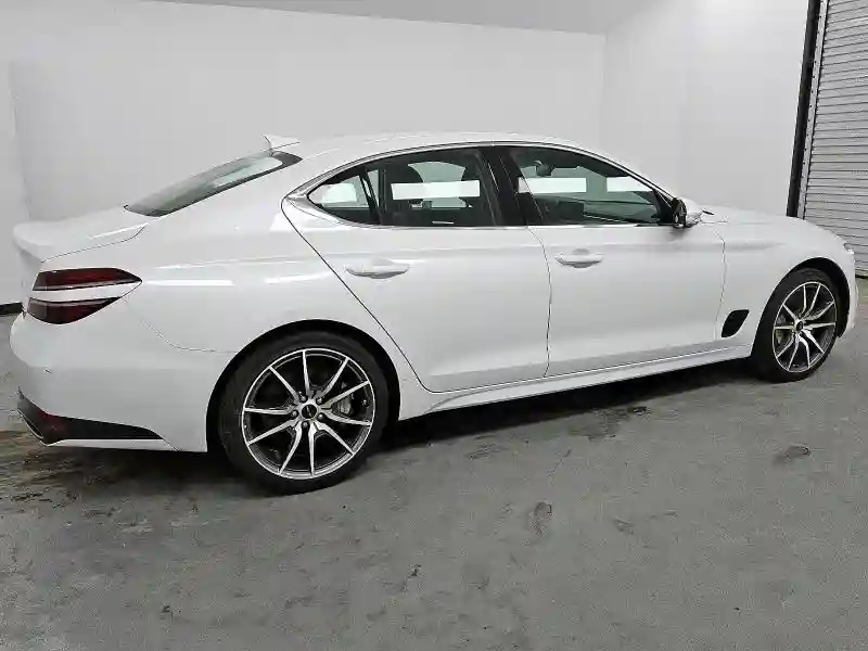 KMTG34SCXSU152000 2025 GENESIS G70 BASE-2
