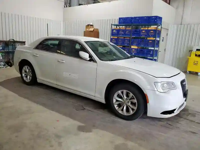 2C3CCAAG8FH875874 2015 CHRYSLER 300-3
