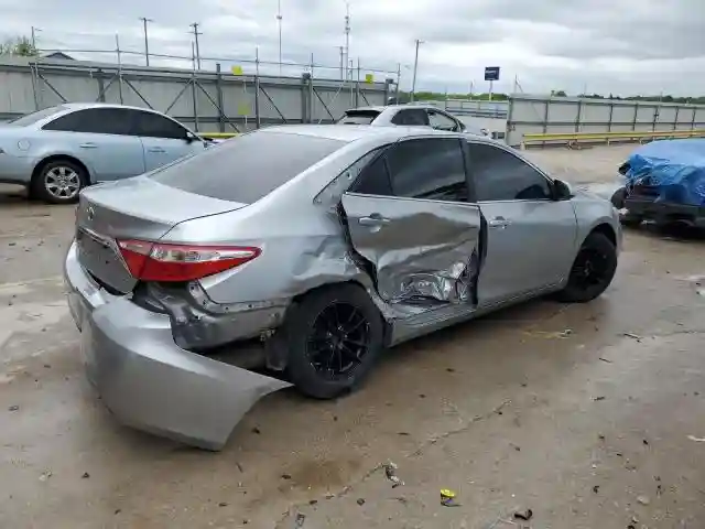 4T1BF1FK8GU571739 2016 TOYOTA CAMRY-2